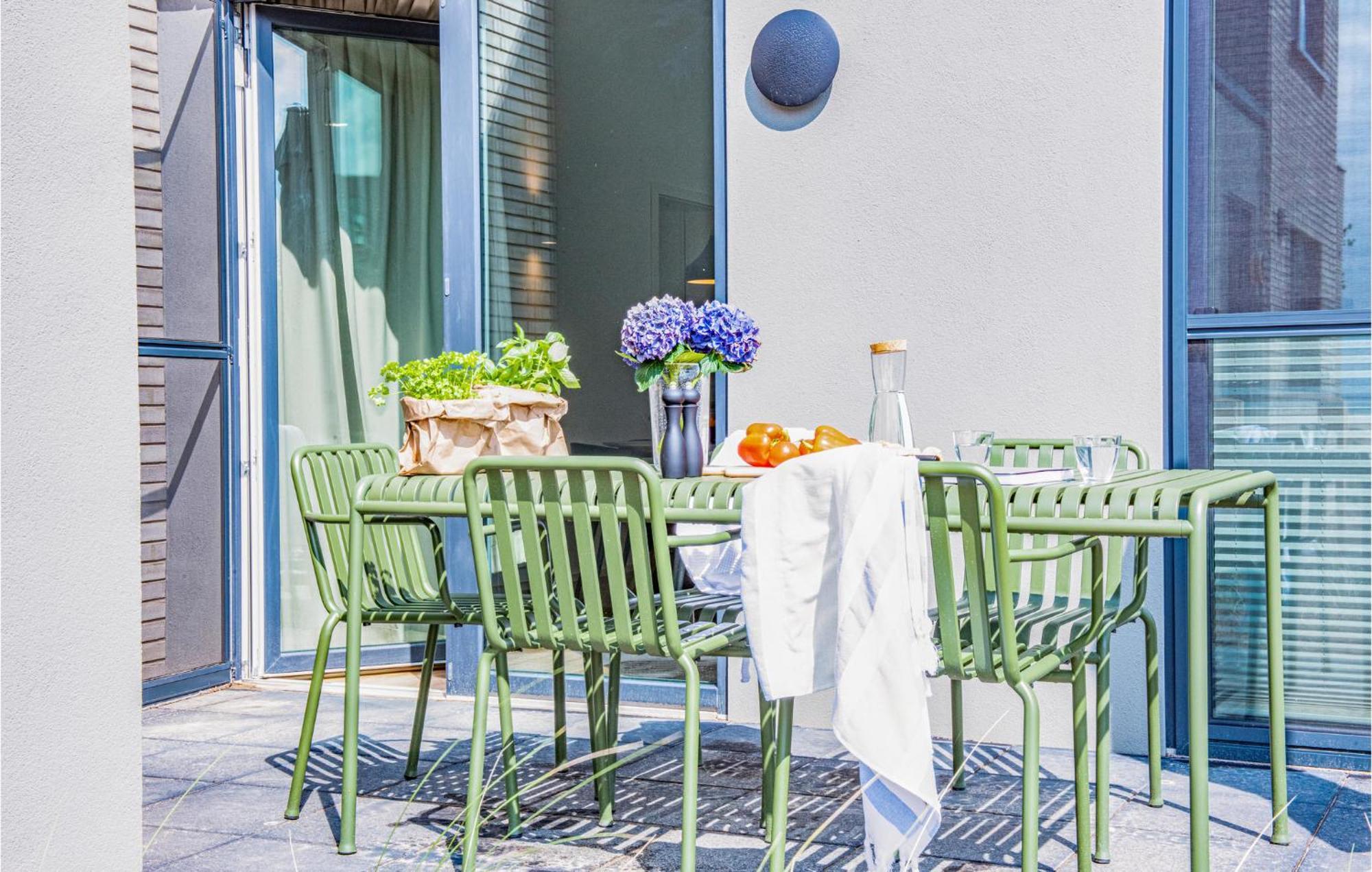 Beach Front Home In Lembruch-Duemmer See With Wifi Exterior foto